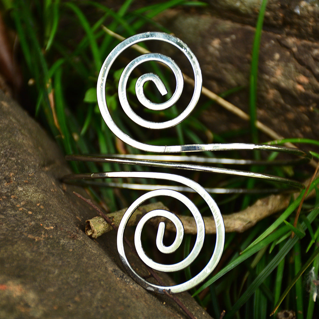 Arm ring jewelry - fizzle