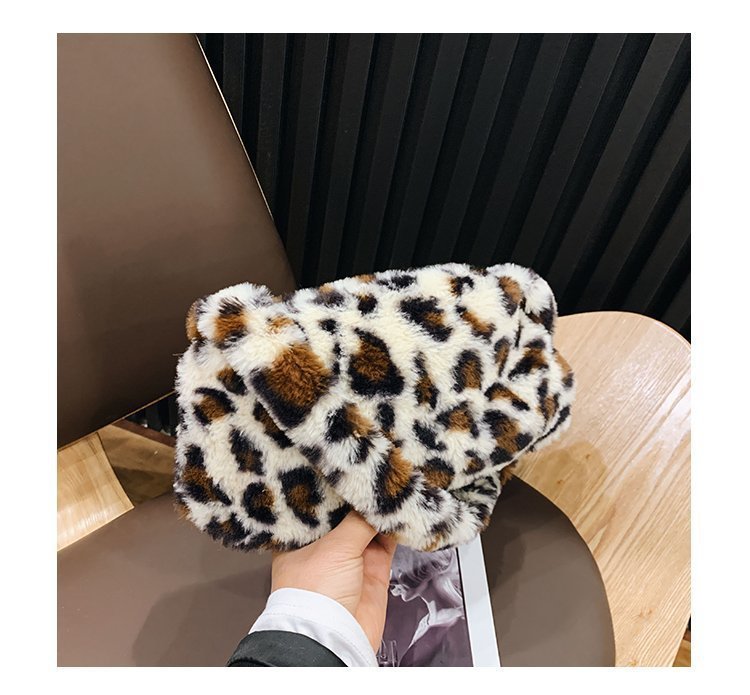Fashion Lamb Wool Ladies Shoulder Bag - fizzle