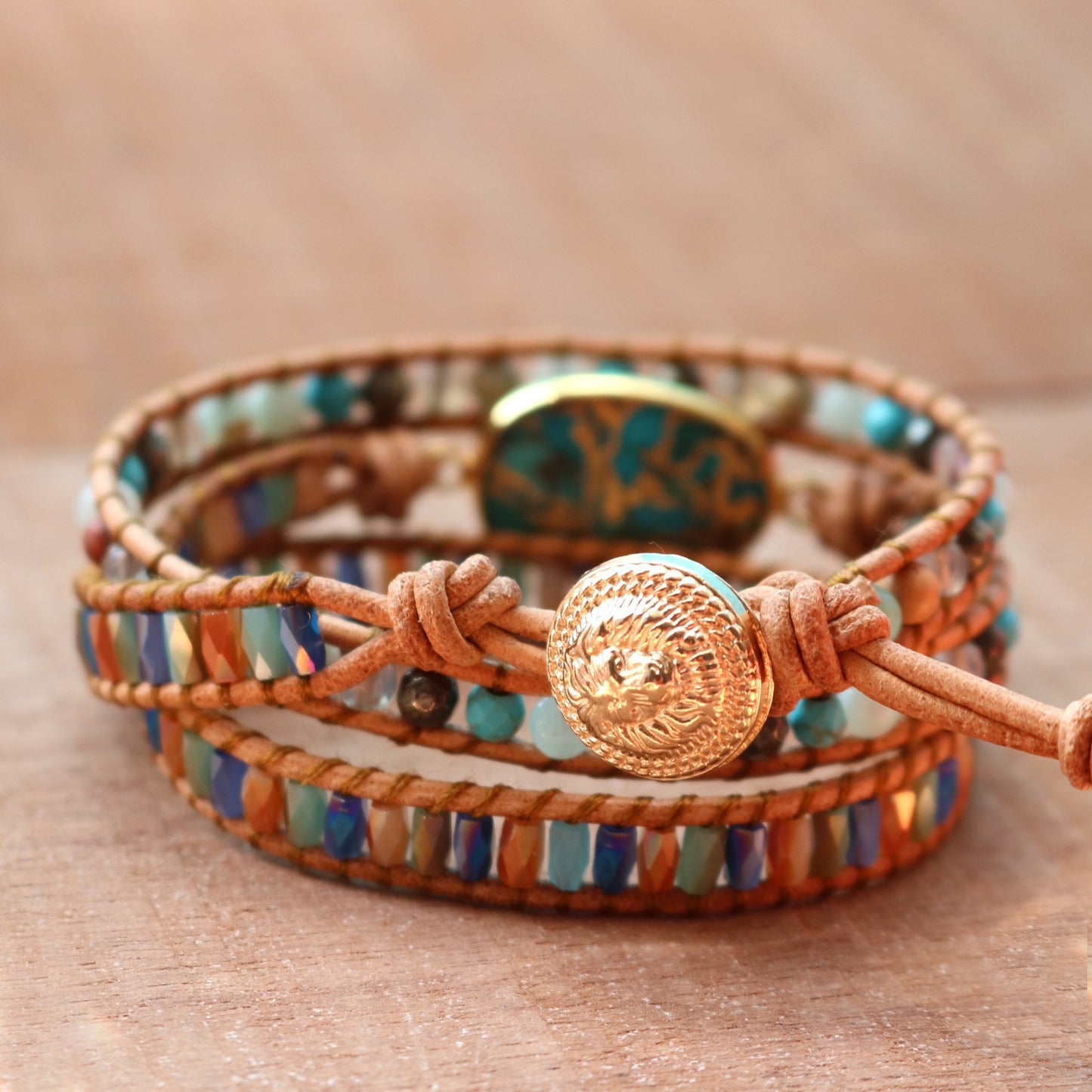 Winding ladies fashion bracelet - fizzle